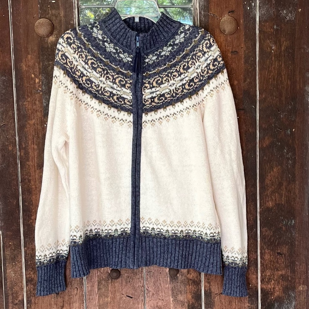FLAWED Tiara International | Zip front Cardigan
